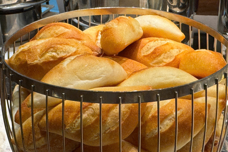 Bữa sáng dù đói cũng không áp dụng 4 kiểu ăn này