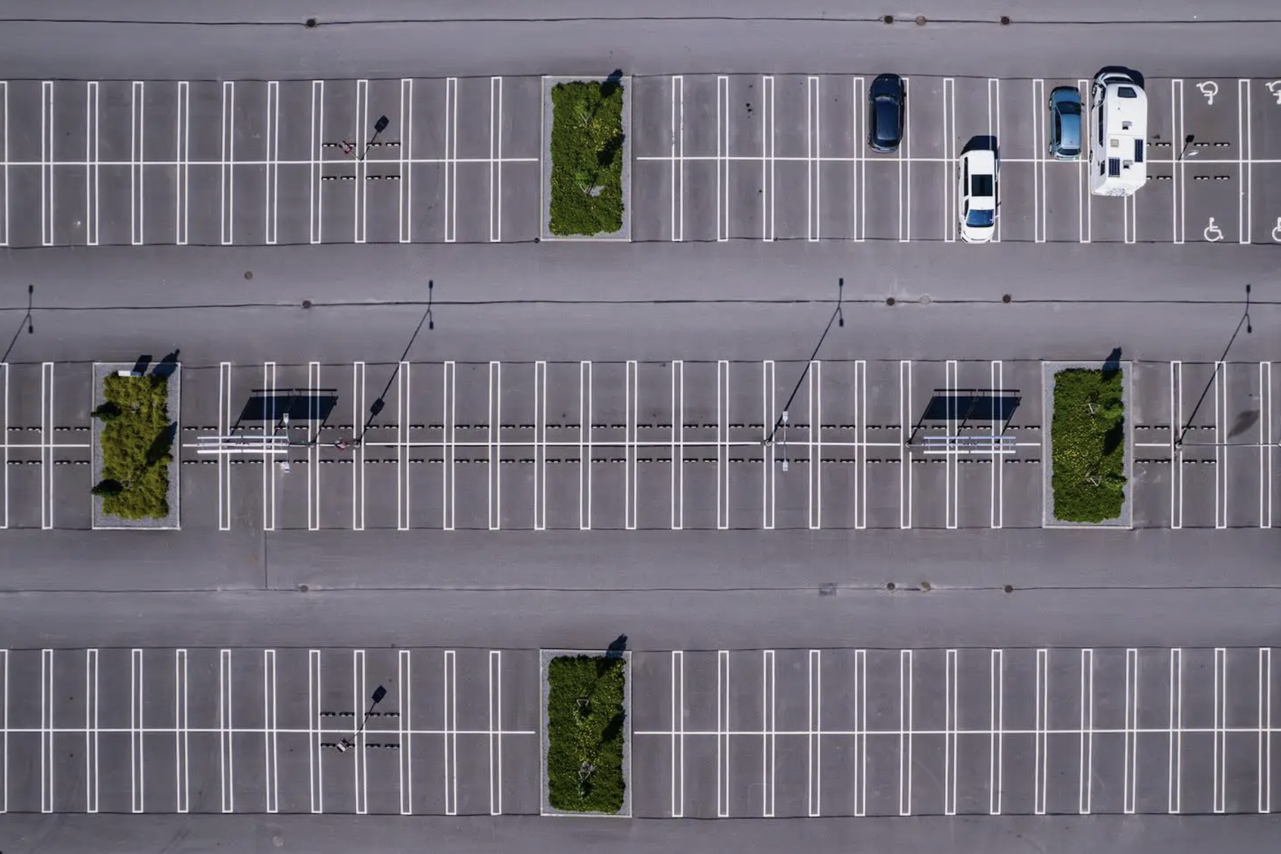 Cựu đặc vụ Mật vụ Mỹ chỉ ra những vị trí đỗ xe nên tránh để đảm bảo an toàn