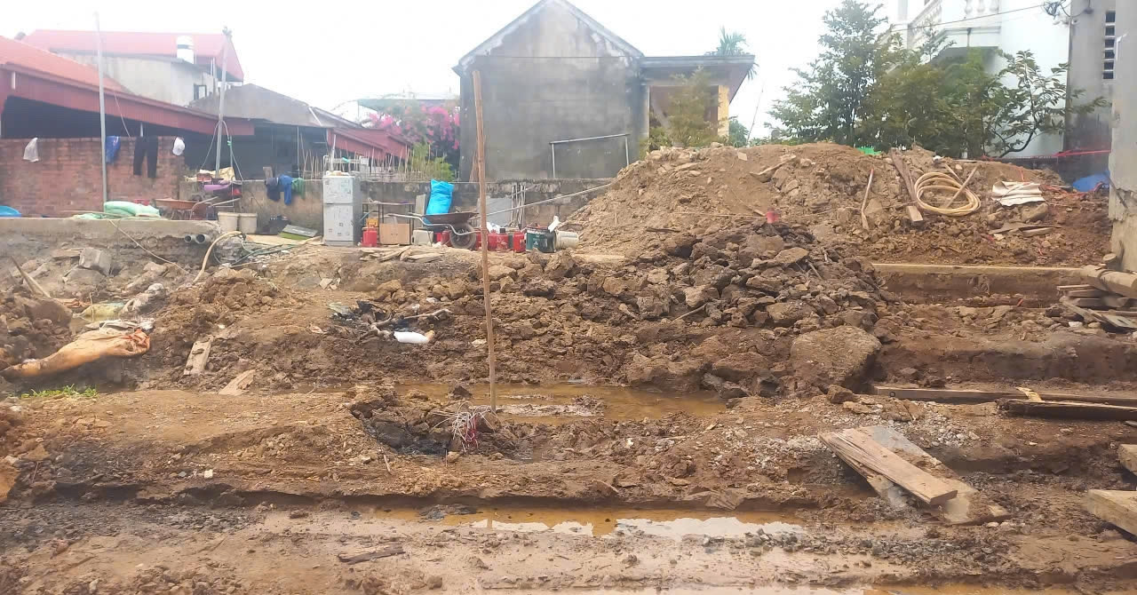 Đào móng nhà phát hiện có mộ: Xử lý thế nào để không vi phạm pháp luật?