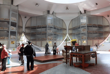 Du khách bật khóc khi đến di tích lưu giữ ký ức đặc biệt ở vùng biên giới