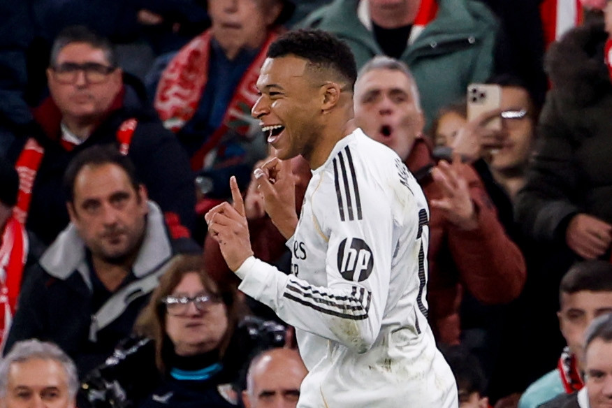 Mbappe thăng hoa rực rỡ, Real Madrid bám đuổi Barca