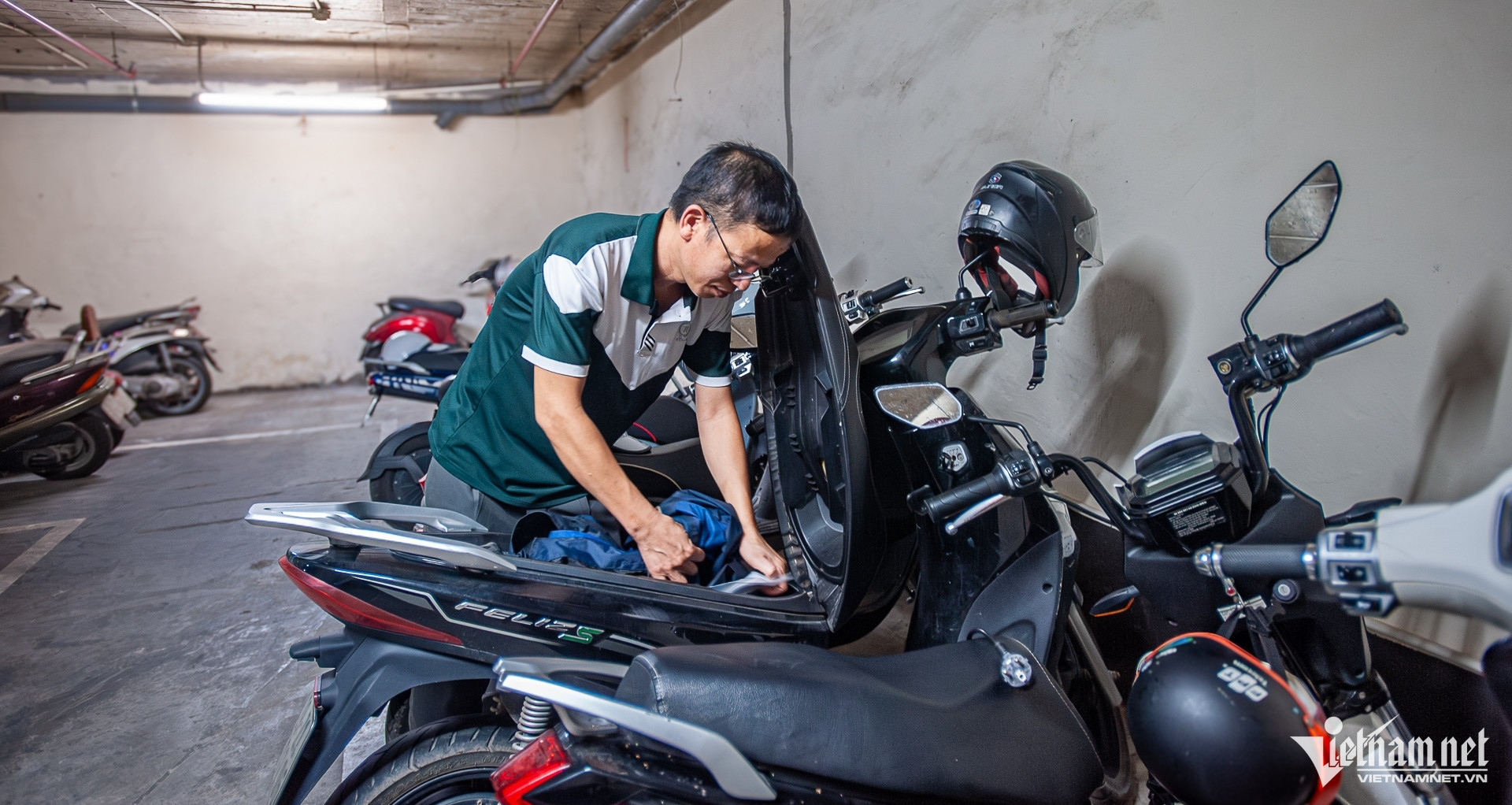 Tranh cãi nảy lửa quanh việc từ chối nhận xe điện vào hầm chung cư HH Linh Đàm