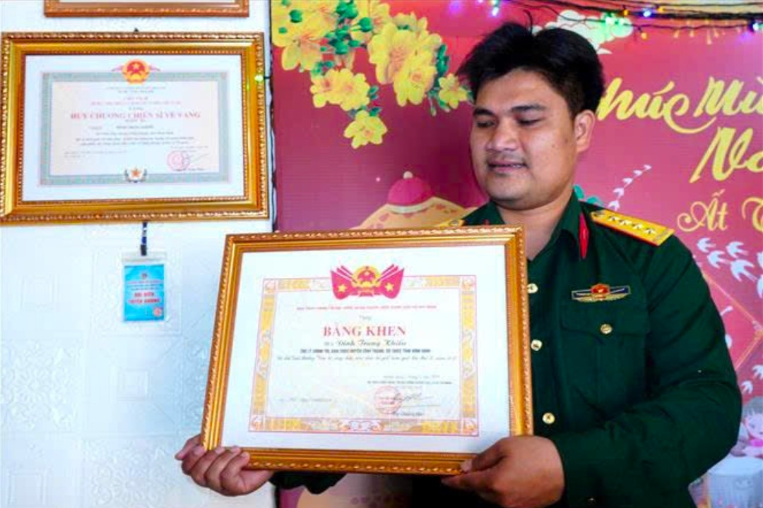 Từ ước mơ trở thành Bộ đội Cụ Hồ đến Lễ tuyên dương học sinh, sinh viên, thanh niên DTTS xuất sắc