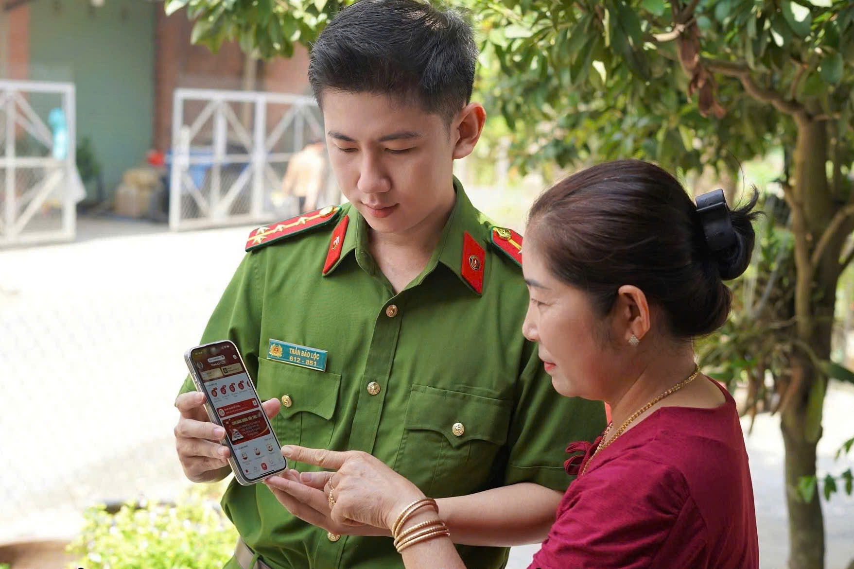 VNeID - từ ứng dụng khai báo y tế đến ‘chìa khóa số’ của mỗi người dân