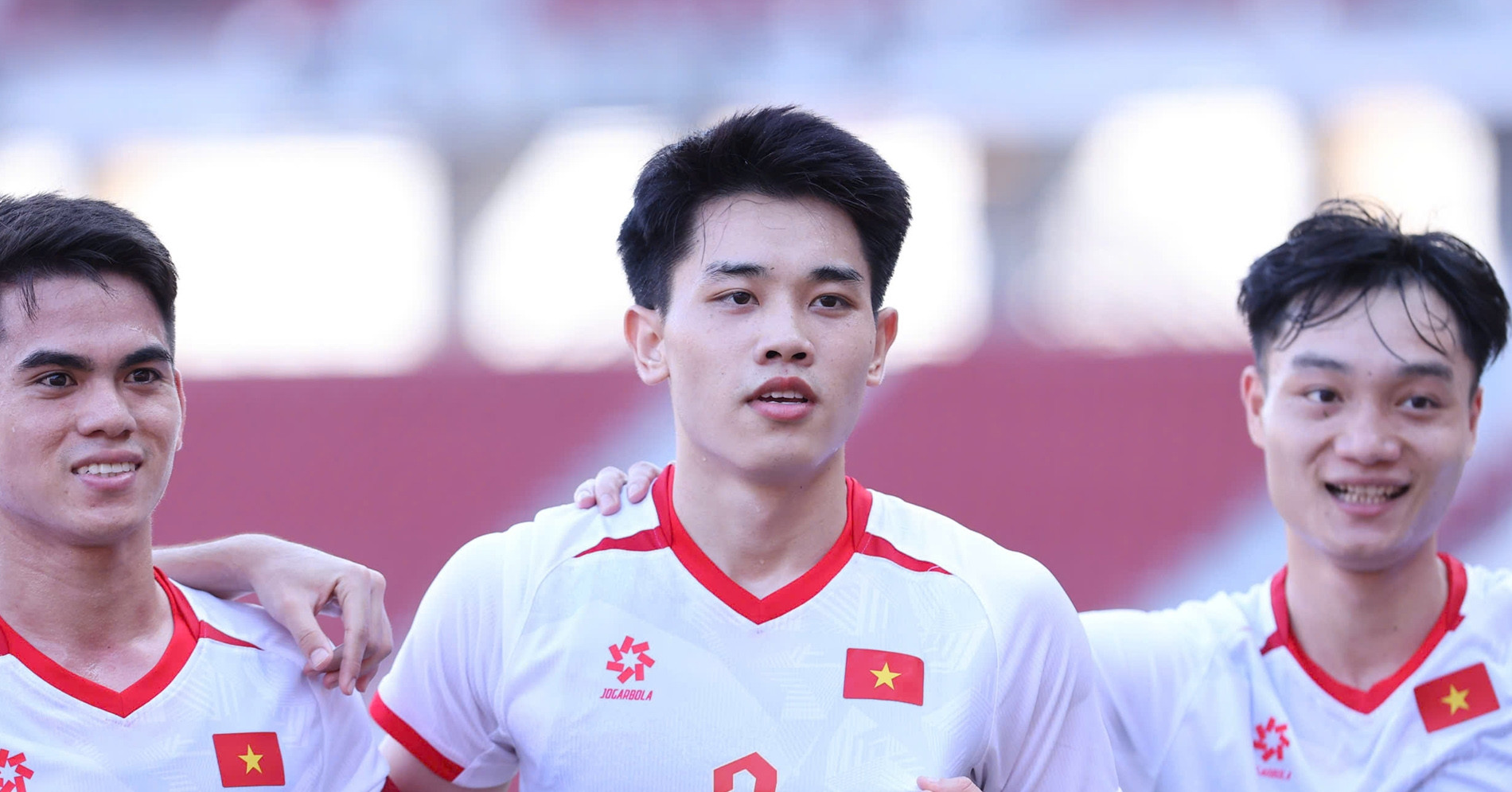 Bảng xếp hạng bóng đá SEA Games 33 mới nhất: 2 đội tuyển Việt Nam đầu bảng