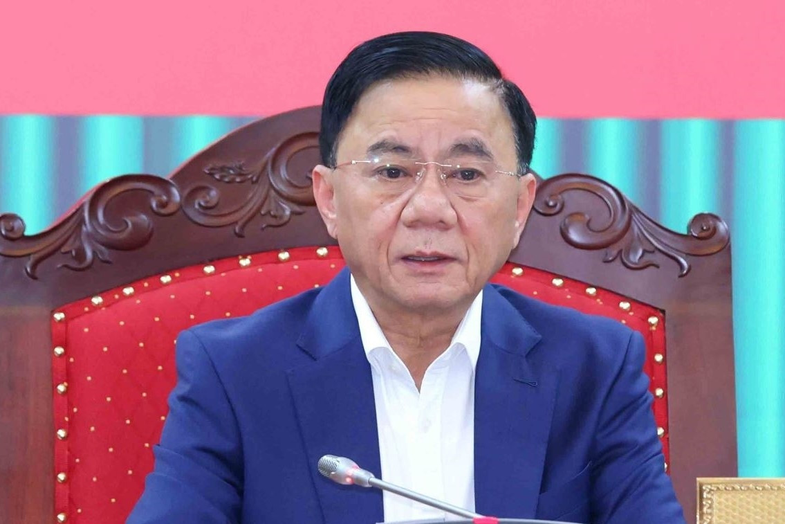 Bộ Chính trị: Kiên quyết thay thế người yếu kém, vụ lợi trong công tác giám định