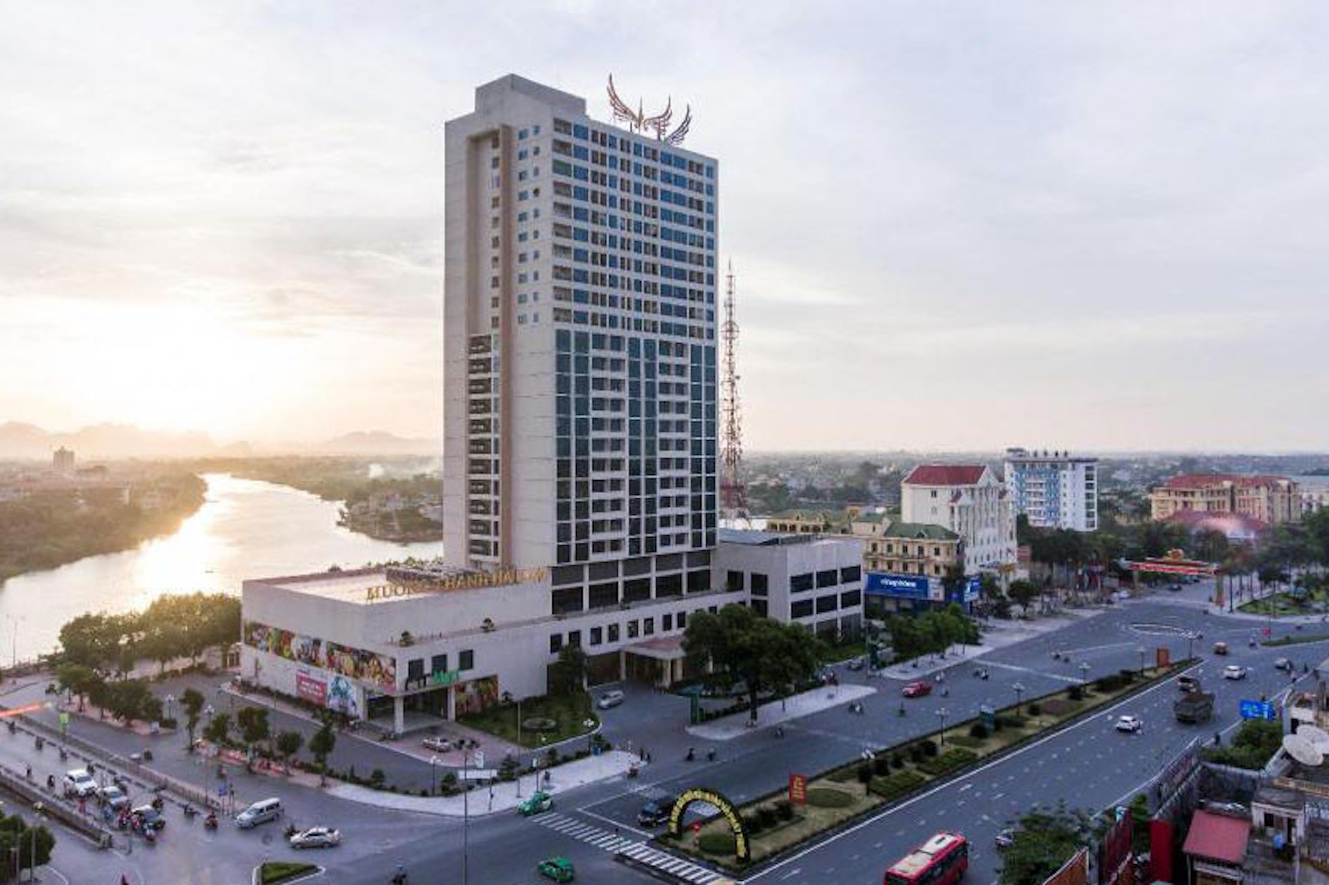 Doanh nghiệp của ông Lê Thanh Thản bỏ ngành nghề massage