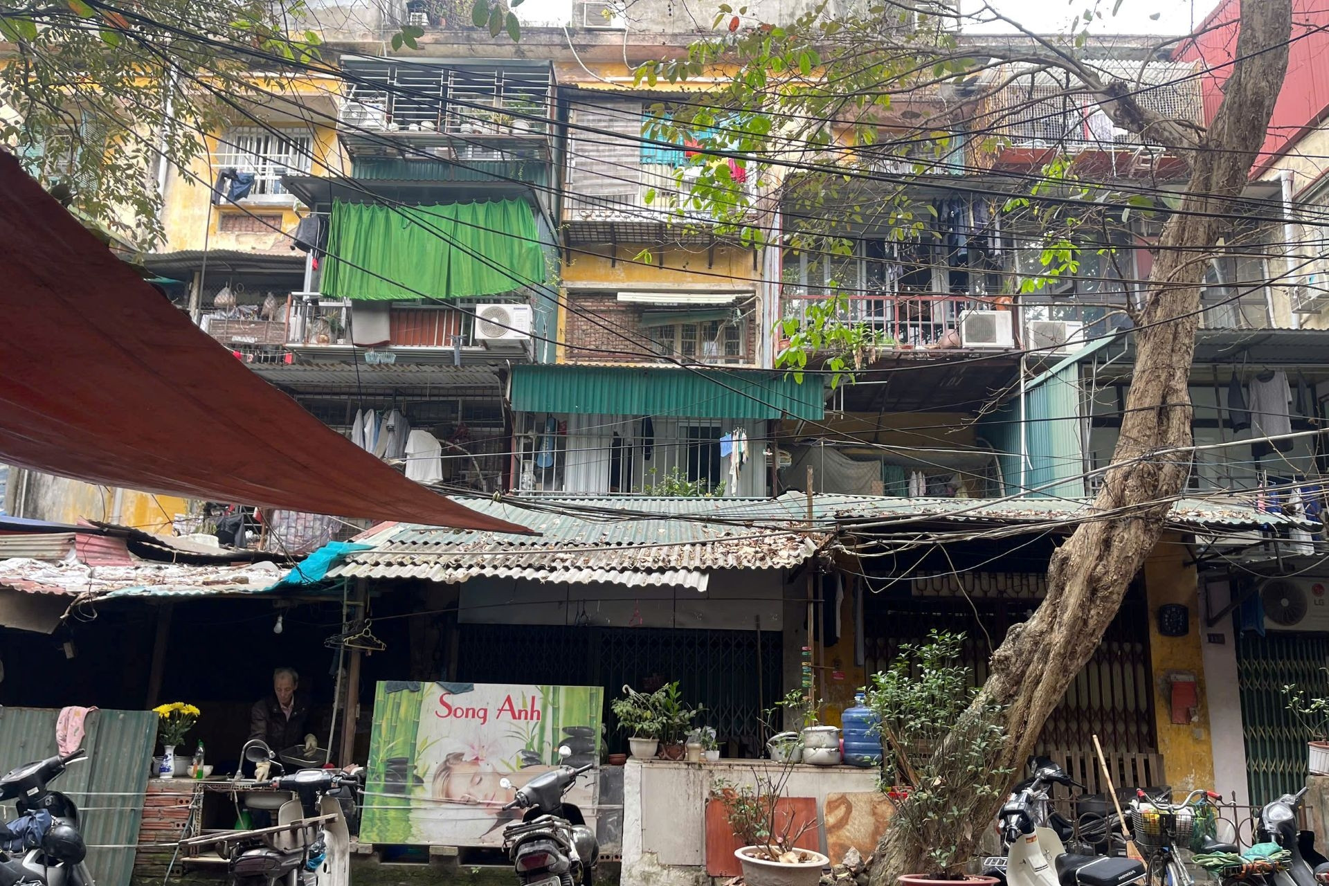 Hành trình khám phá ký ức kiến trúc nhà tập thể Hà Nội