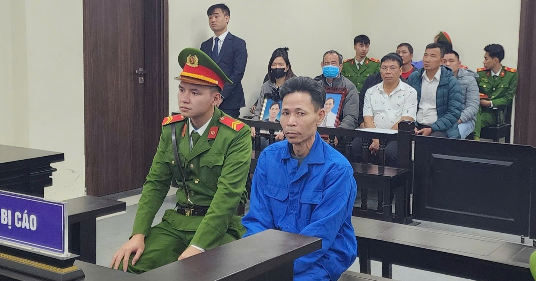 Lộ tình tiết bất ngờ tại phiên xử vụ đổ xăng đốt quán làm 11 người chết ở Hà Nội