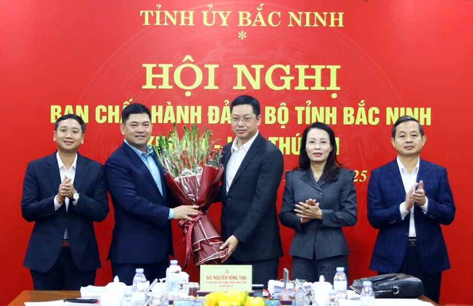 Ông Trần Huy Phương được bầu làm Phó bí thư Tỉnh ủy Bắc Ninh