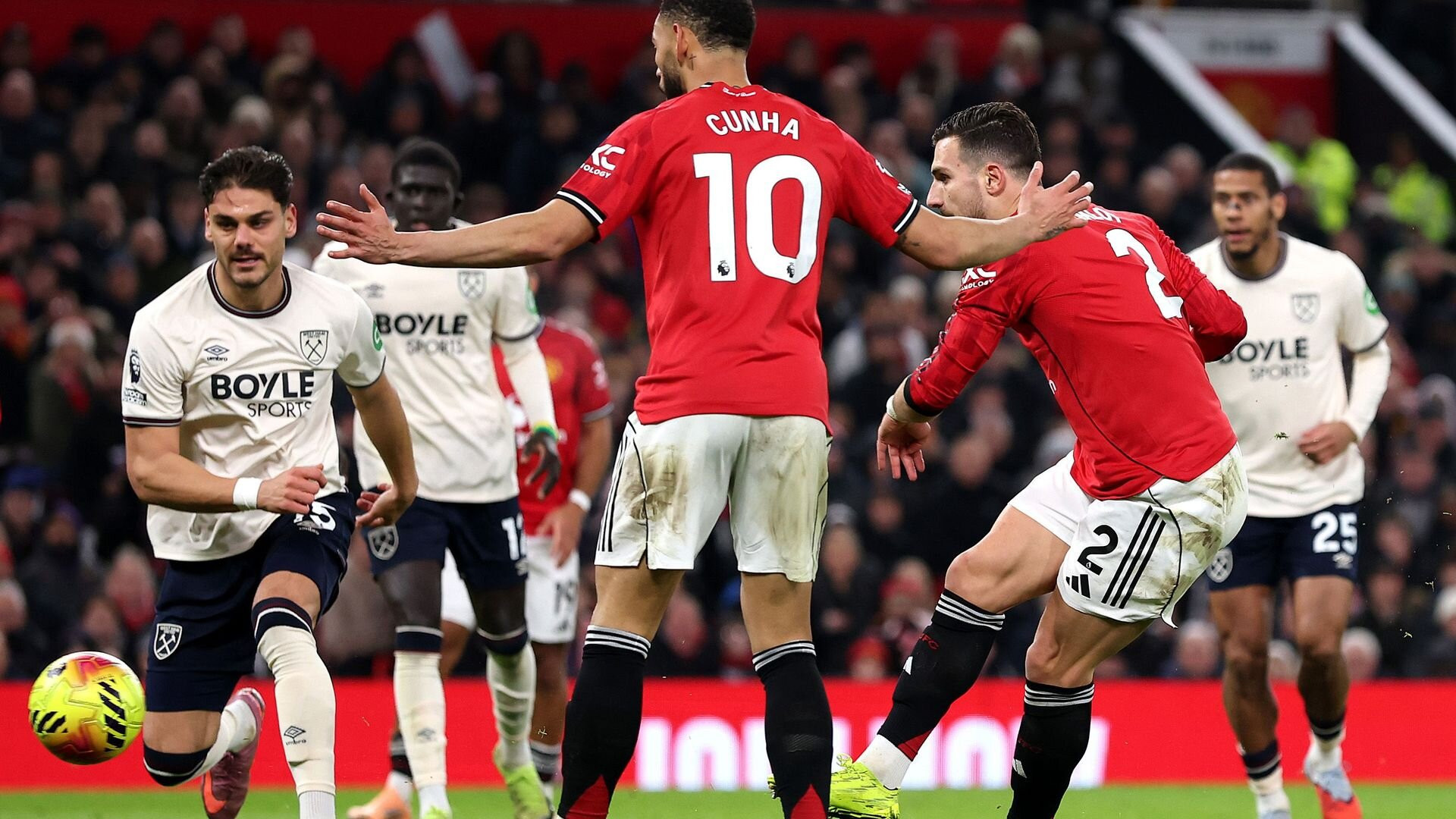 resources_premierleague_pulselive_com 2250023067.jpg