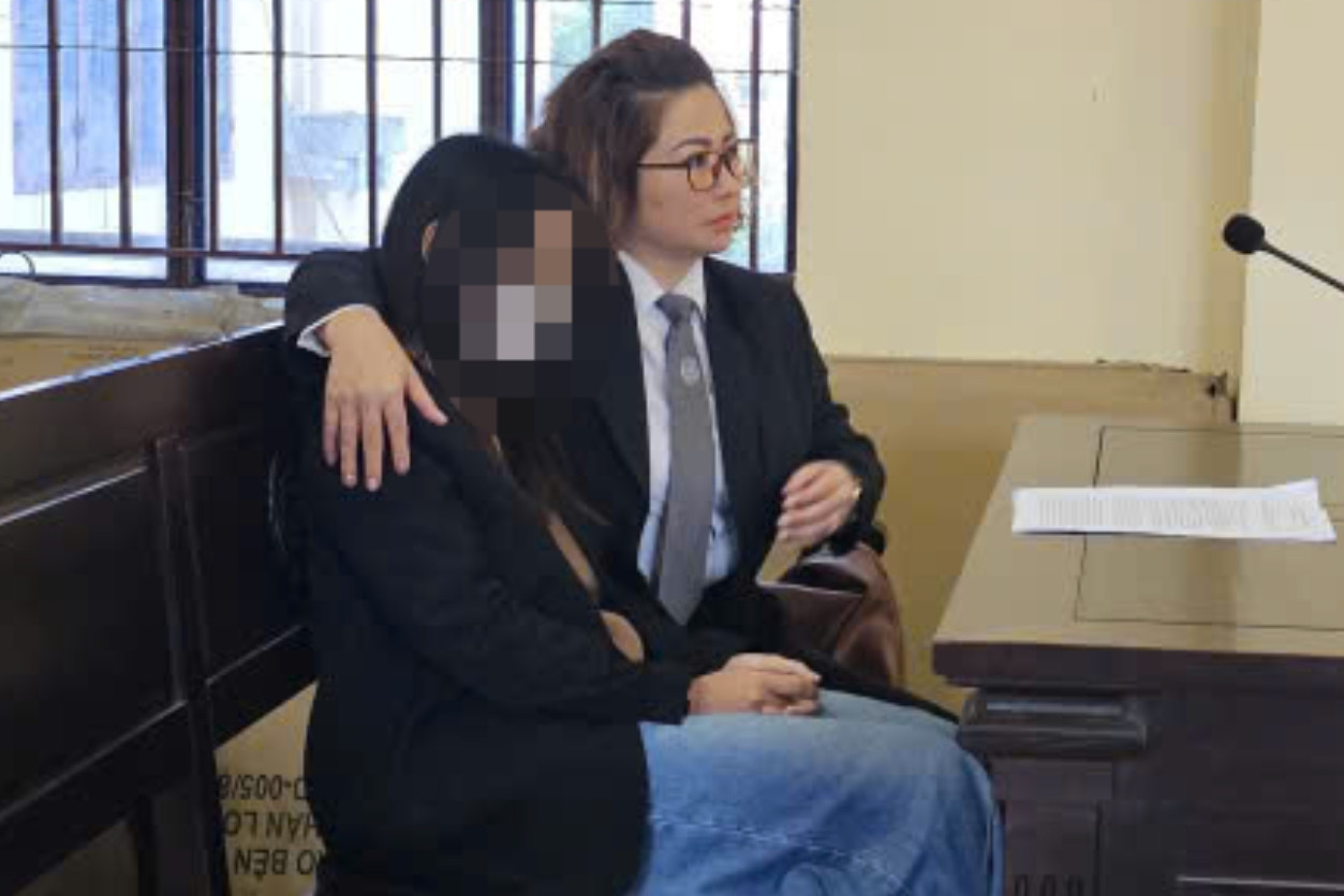 Vụ bác sĩ hiếp dâm thai phụ: Hoãn phiên tòa vì cần thêm người làm chứng