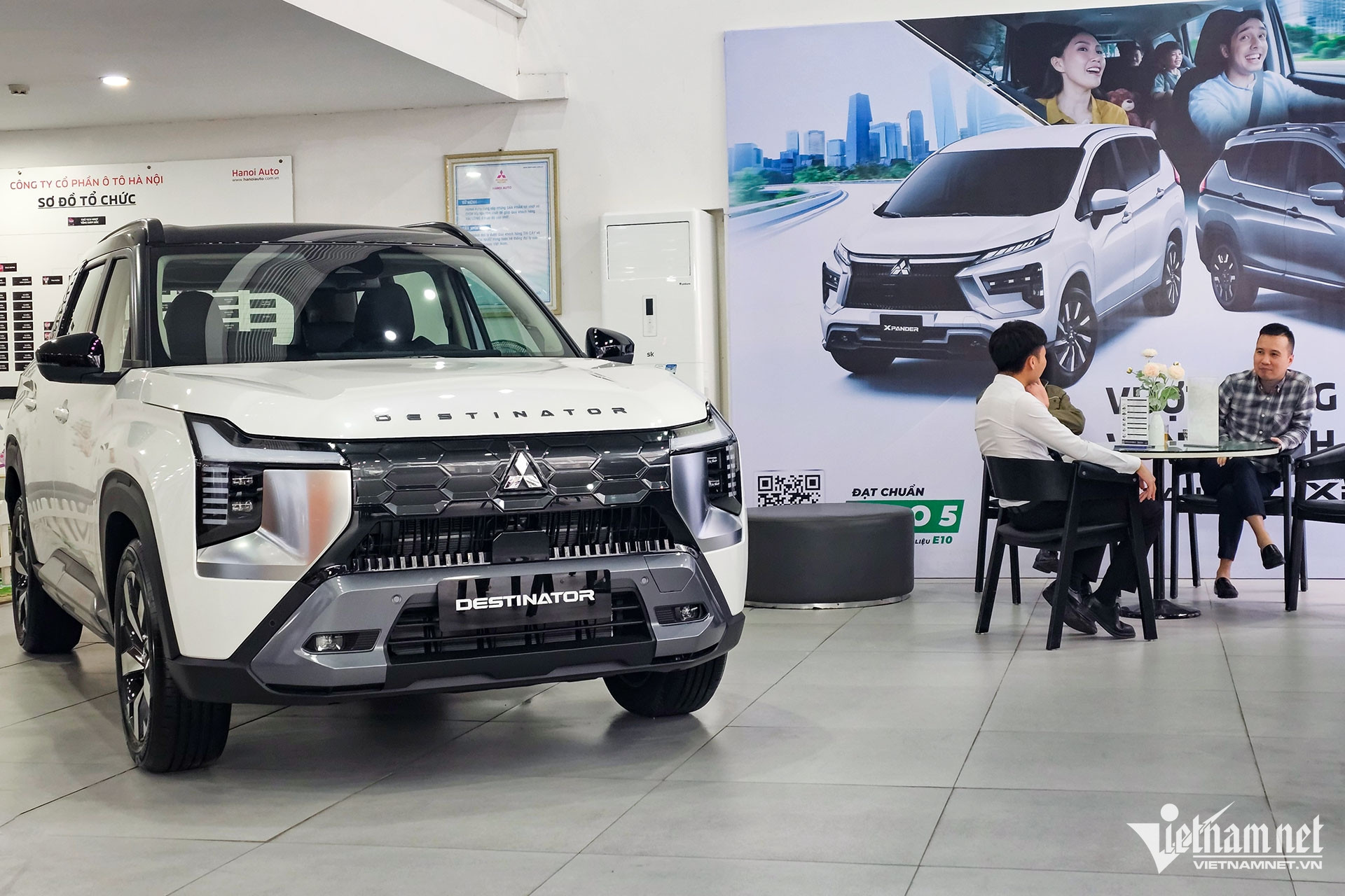 W-Mitsubishi Destinator (22).jpg