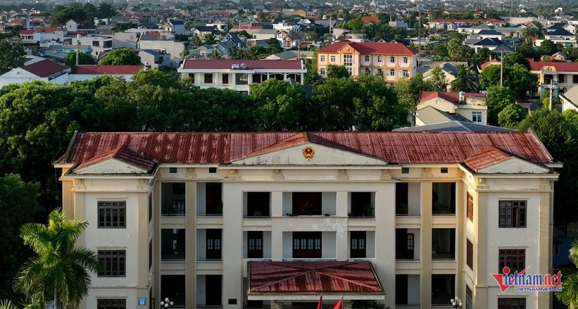 W-Truyền thông.jpg