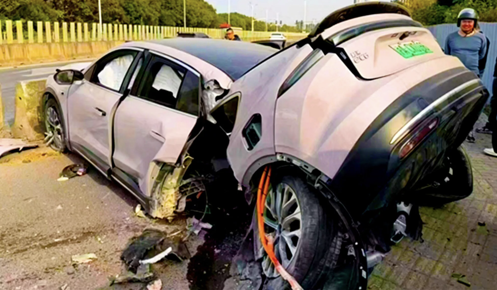 Ảnh màn hình 2025 12 06 lúc 13.48.15.png