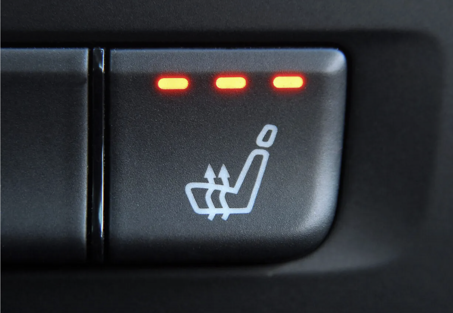 Ảnh màn hình 2025 12 06 lúc 14.14.00.png