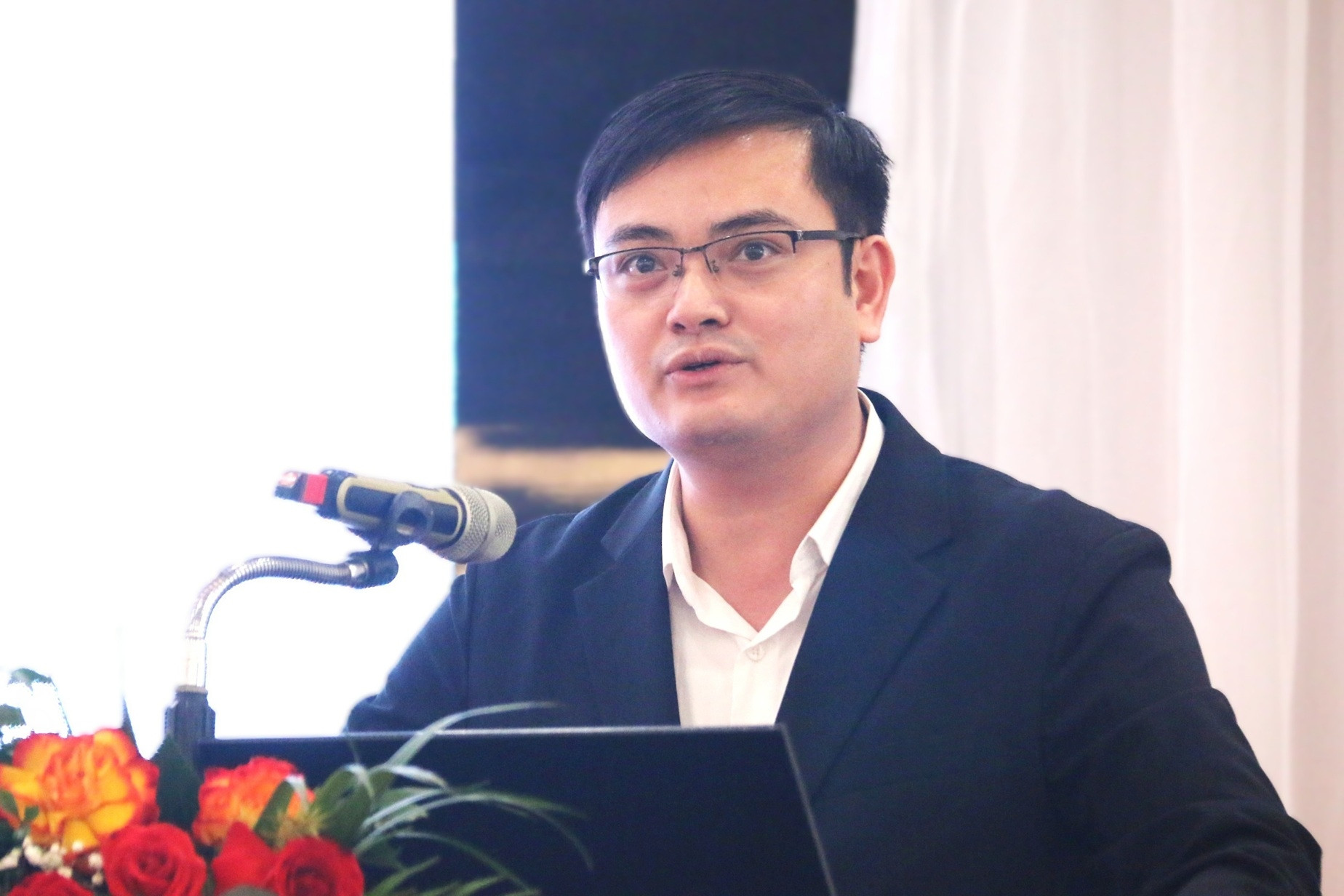 Áp lực thi cử 'làm khó' việc đưa Tiếng Anh thành ngôn ngữ thứ hai trong trường