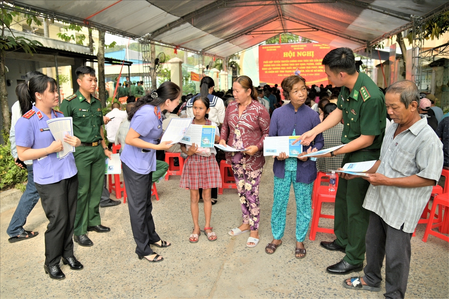 Đa dạng các hình thức tuyên truyền, phổ biến pháp luật cho người dân biên giới