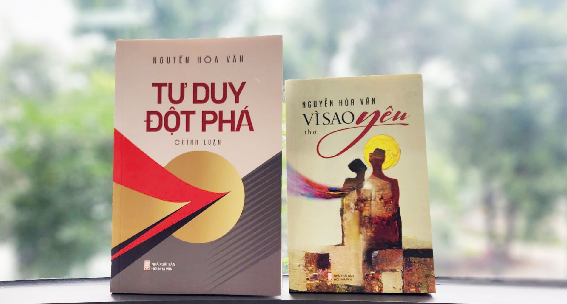 Đại tá, nhà báo Nguyễn Hòa Văn ra mắt cùng lúc hai tác phẩm