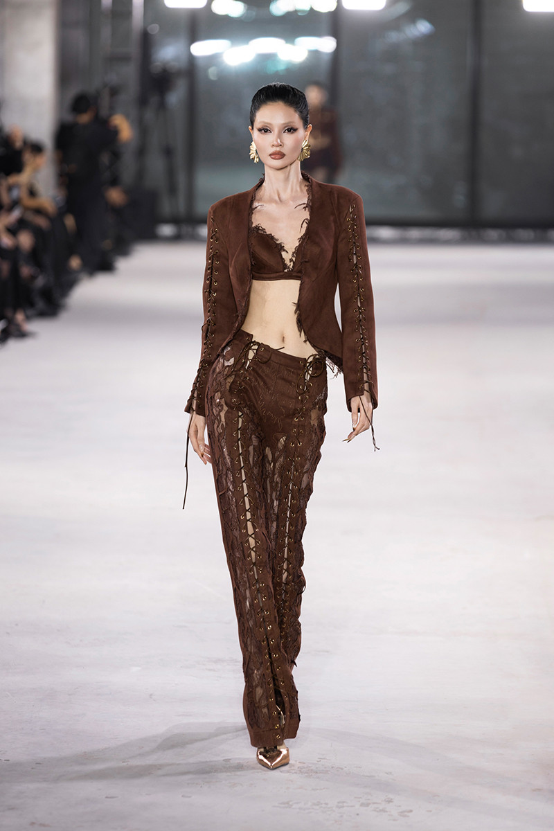 Đỗ Hương Giang.jpg