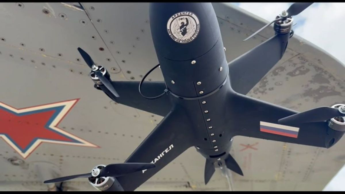 drone Archangel trên MiG 29SMT 6.jpg