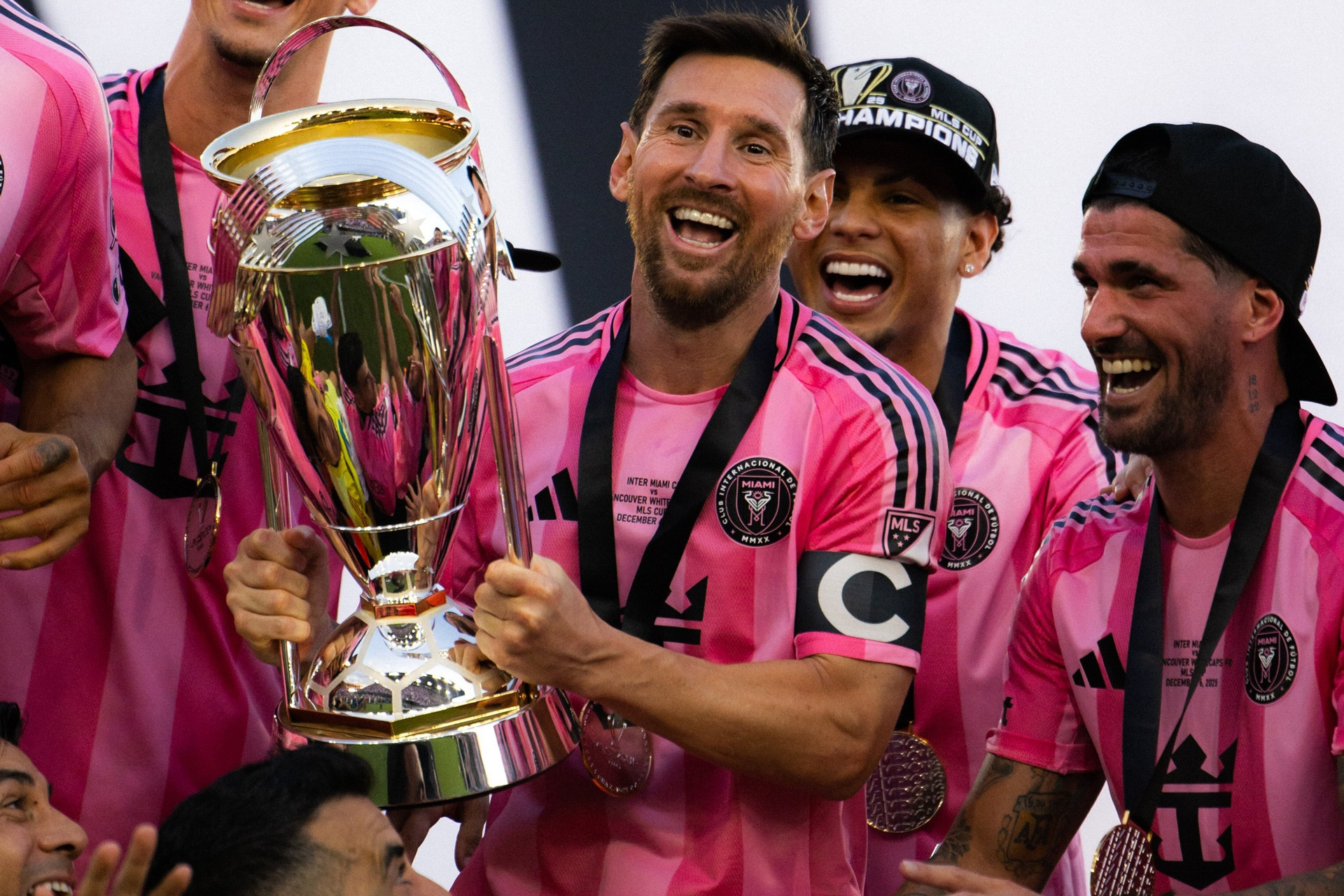 Messi viết sử Inter Miami và bóng đá Mỹ: Vì anh là biểu tượng