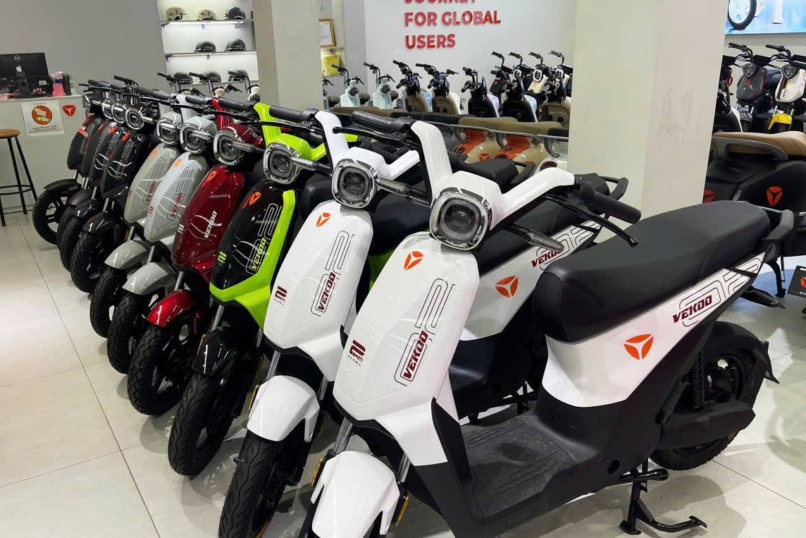 Nguồn cung xe máy mới tăng kỷ lục, thị trường còn giảm giá mạnh tháng cuối năm