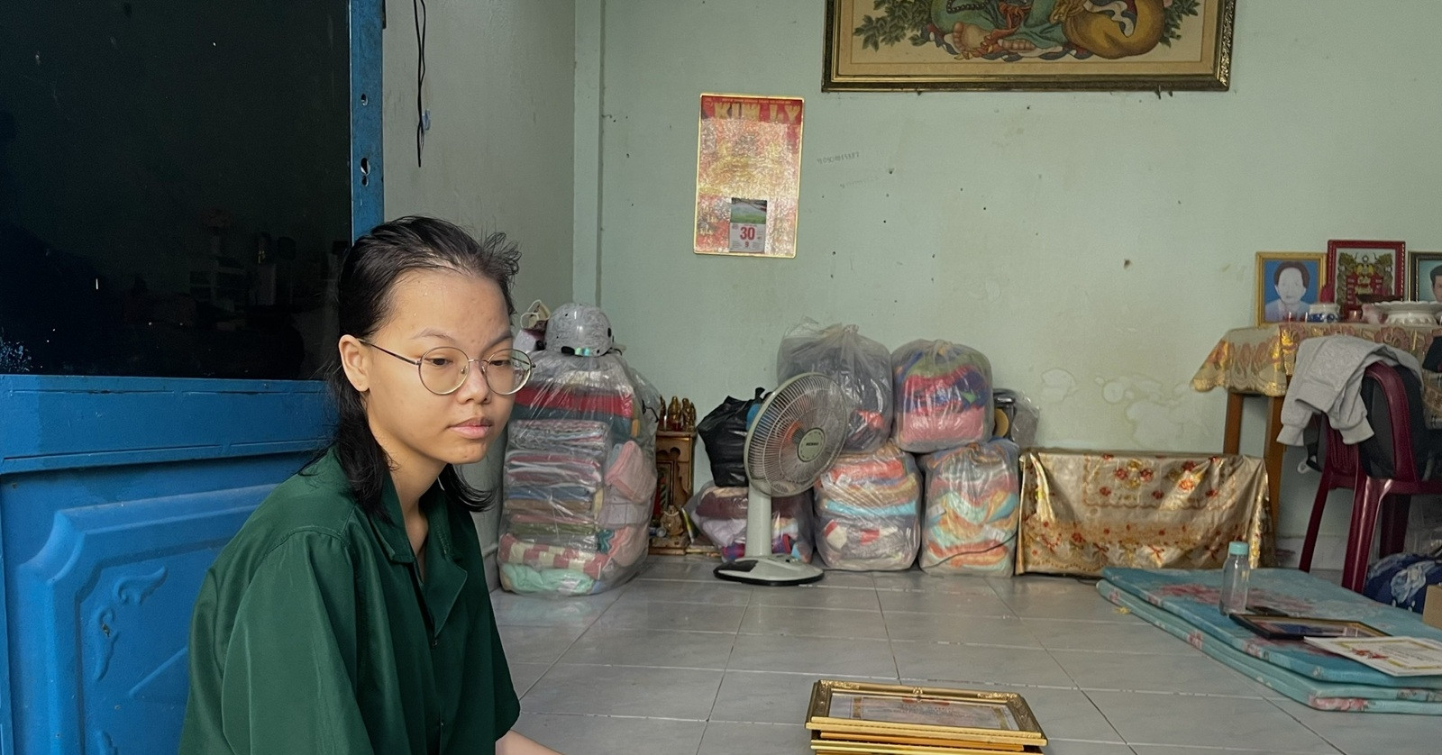 Nữ sinh mắc bệnh hiểm nghèo, đường đến trường dang dở vì gia đình kiệt quệ