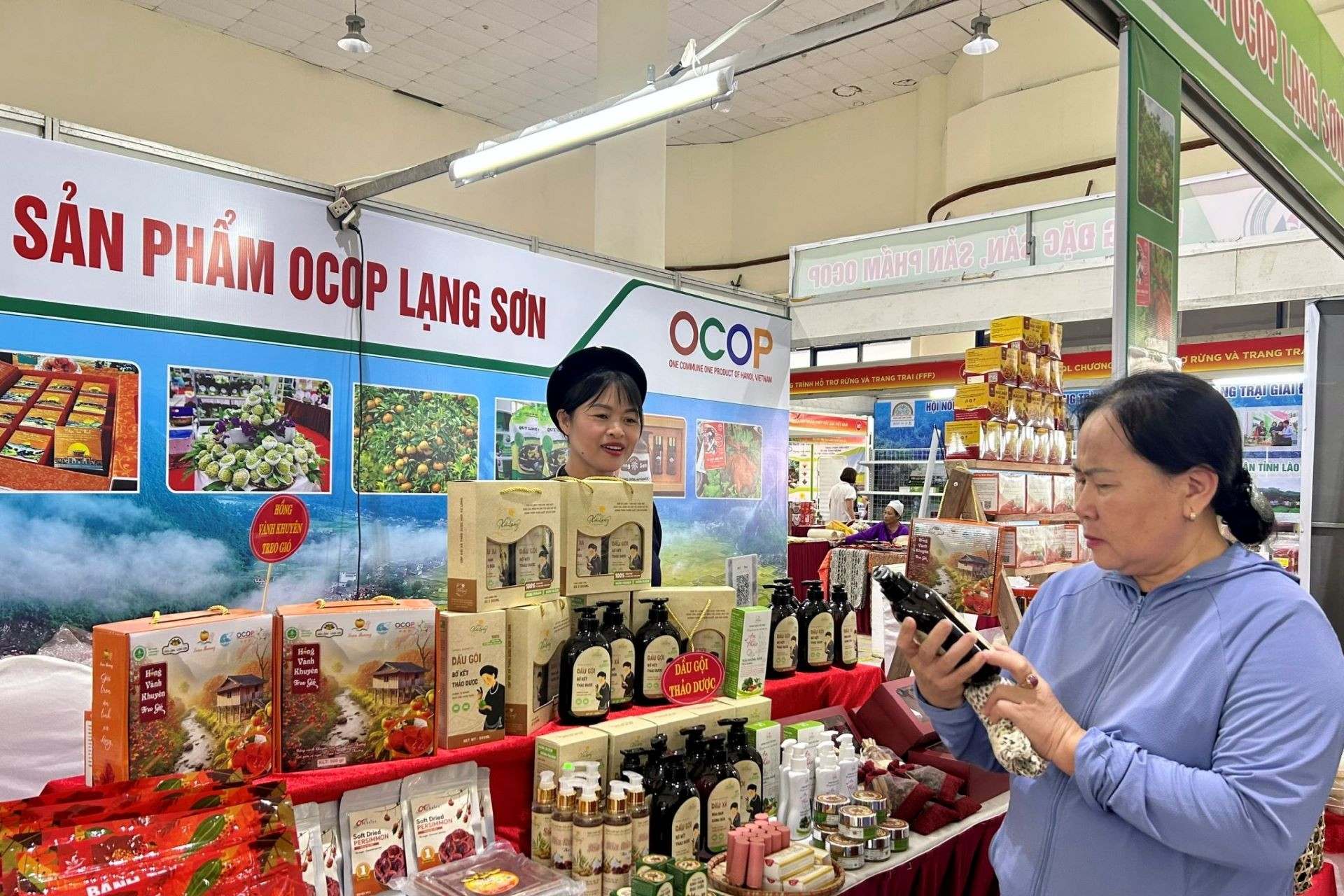 Phụ nữ nông thôn vươn lên mạnh mẽ cùng chương trình OCOP