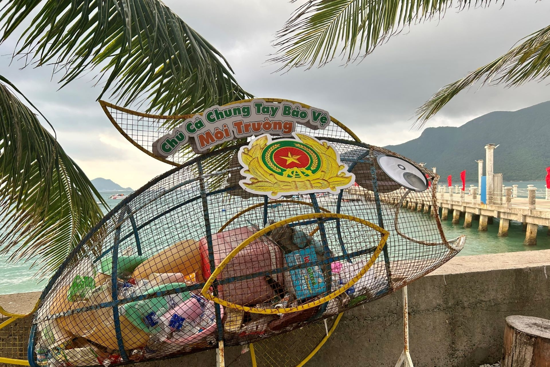 Rác thải nông thôn: Tăng thu gom, làm chủ công nghệ mới