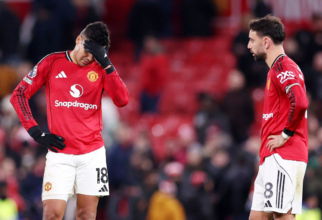 www_thesun_co_uk casemiro bruno fernandes manchester united 1043277090.jpg