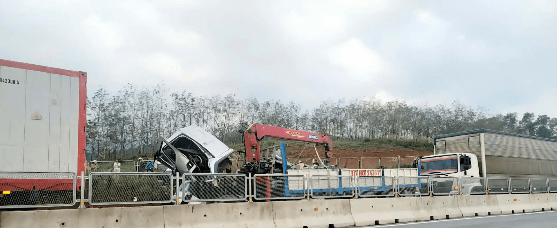 ba5ef2b1 2bcd 45da 9ead b8516e049e88.jpg