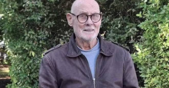 Cụ ông 89 tuổi bảo vệ thành công luận án tiến sỹ luật