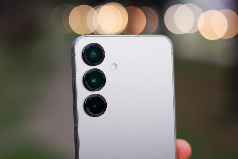 Galaxy S26 có bước ngoặt, Samsung tạo kỳ tích như Apple?