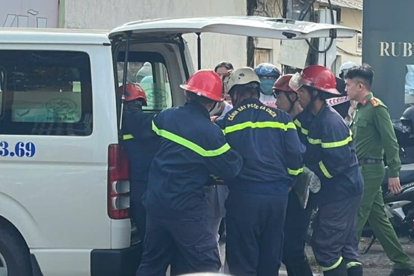 Sập bê tông khi sửa nhà hàng, một người tử vong