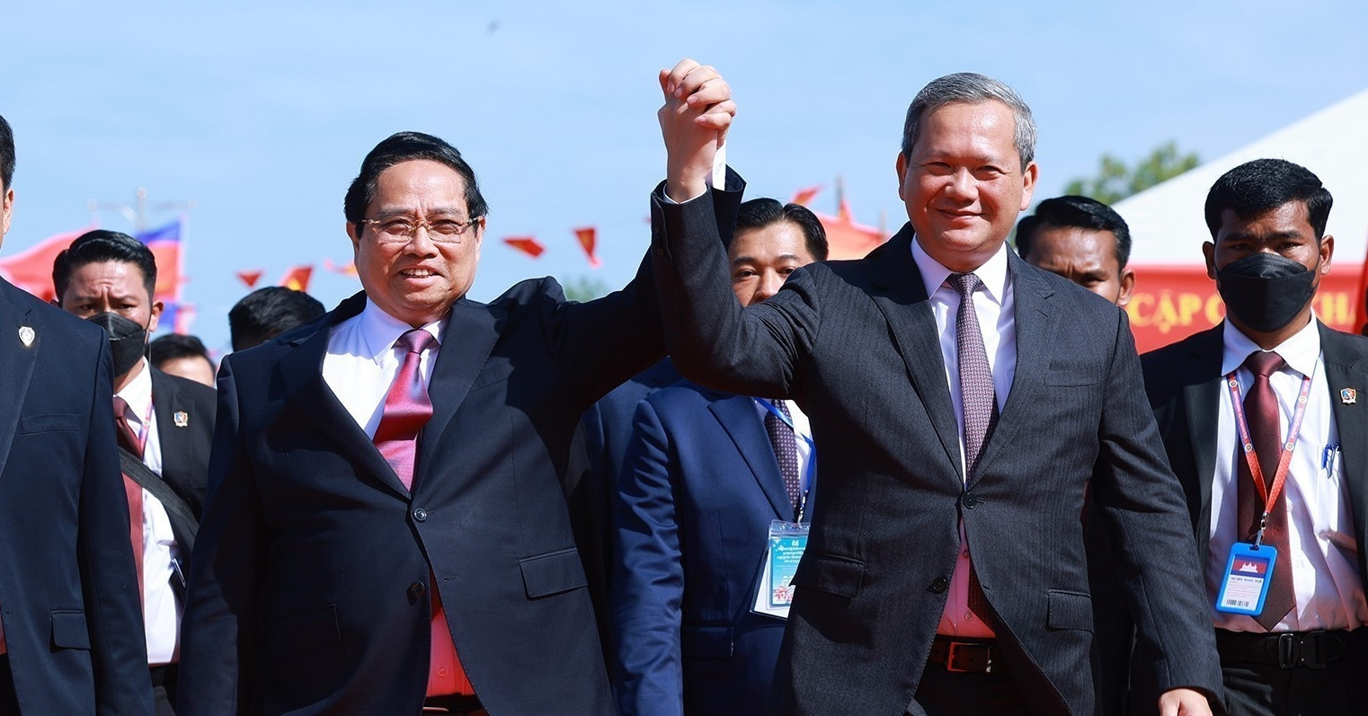 Thủ tướng Việt Nam, Campuchia khai trương cặp c...