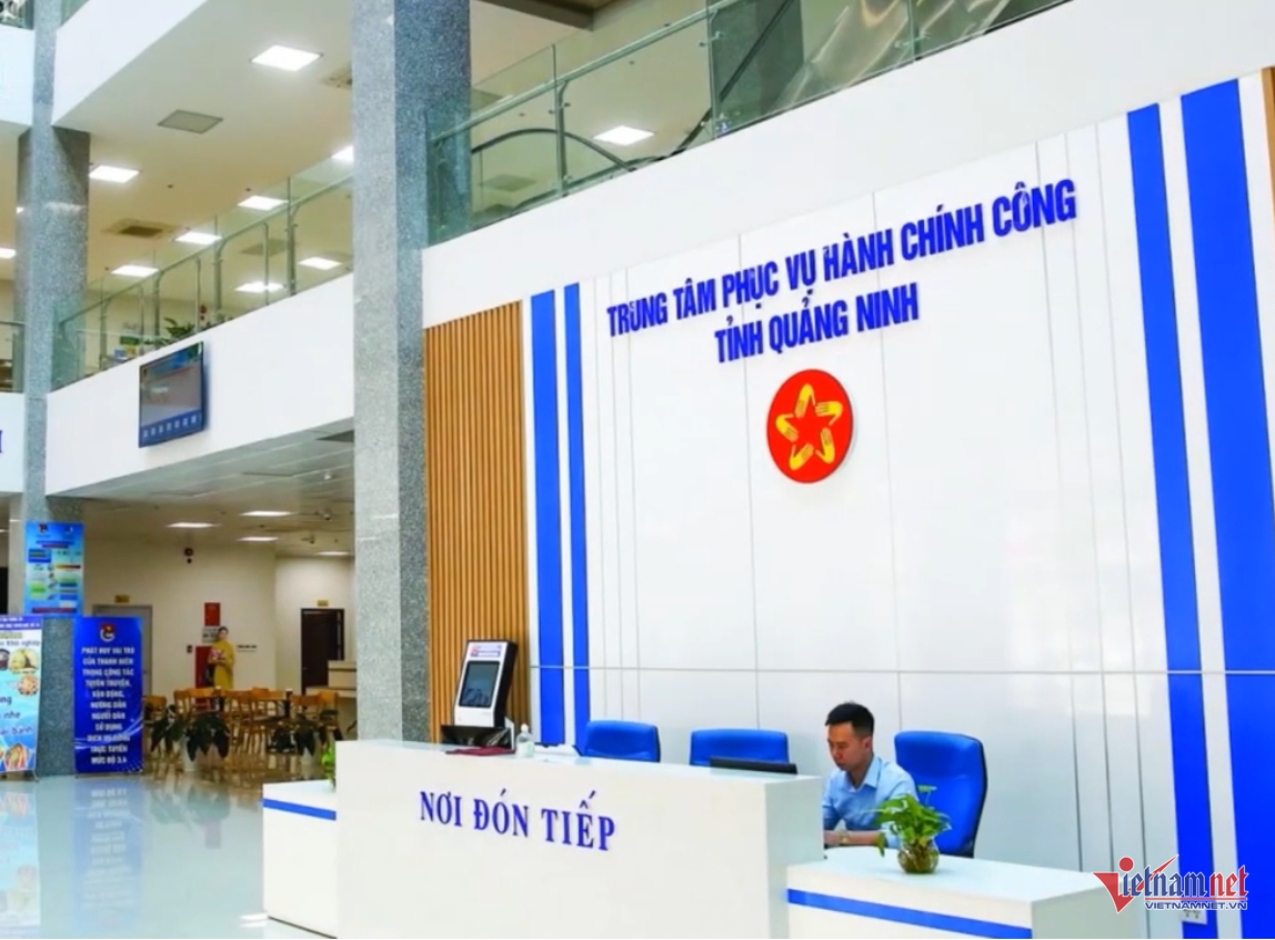 W-hanh chinh cong.png