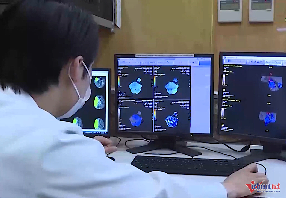 W-khoa hoc cong nghe.png