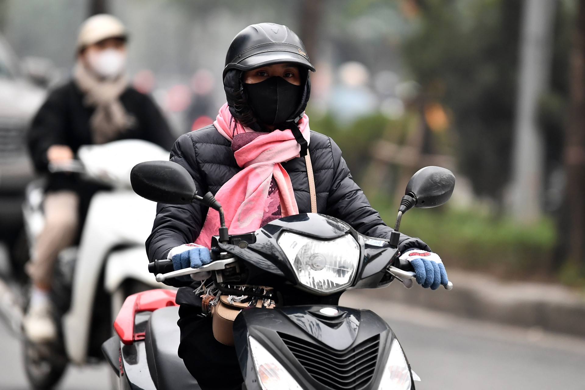 Dự báo thời tiết 10/12/2025: Miền Bắc sắp đón không khí lạnh mạnh, Trung Bộ mưa to