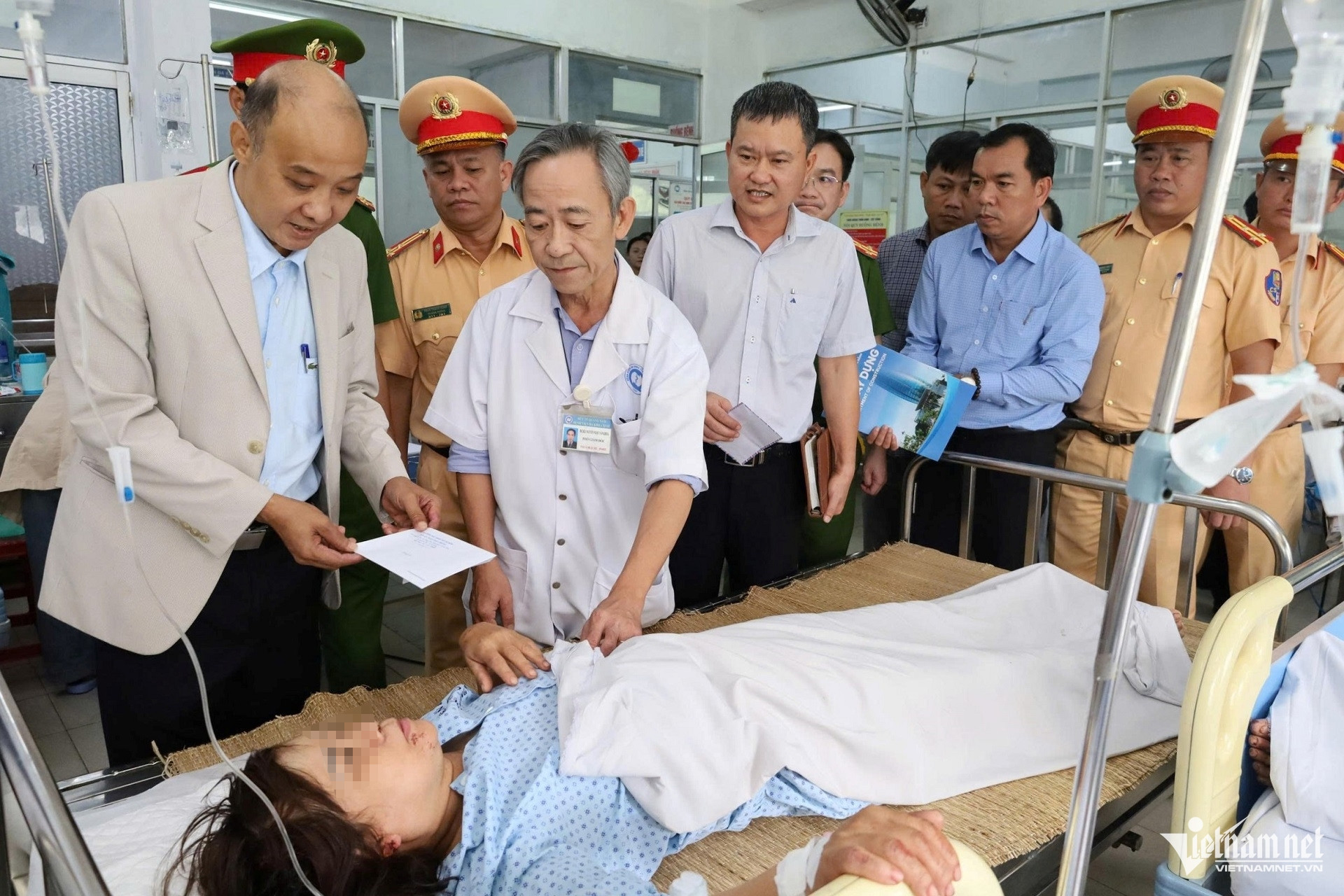 benh nhan dieu tri.jpg