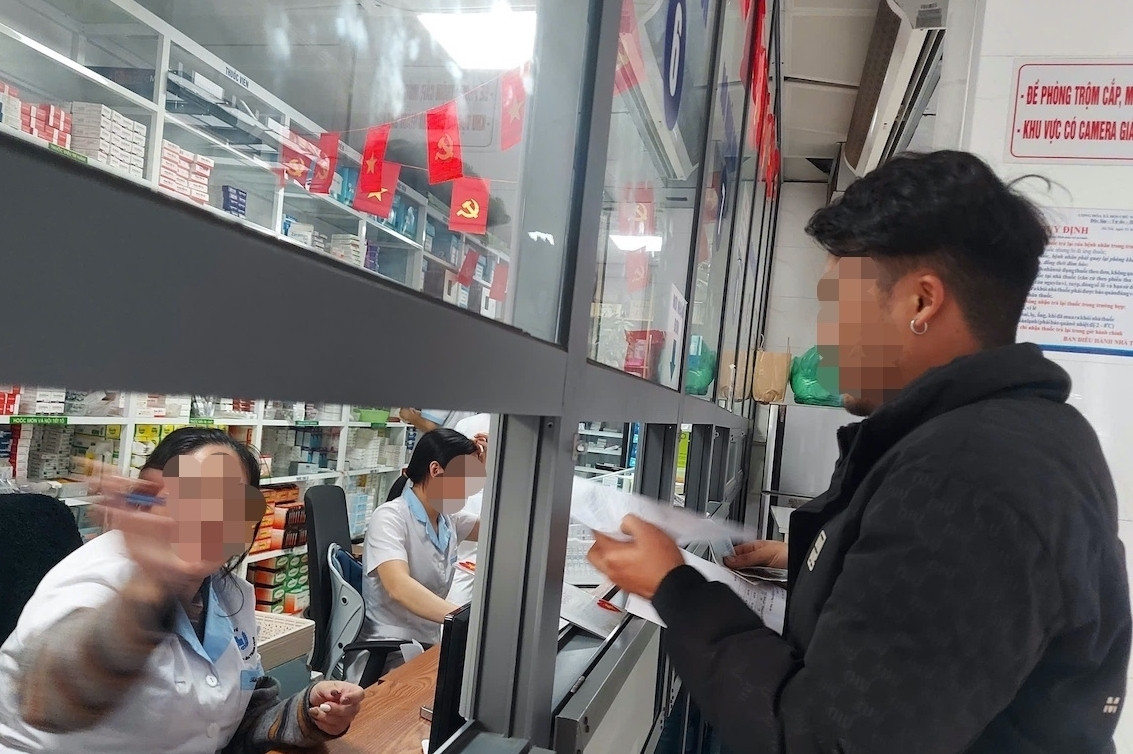 Bị tố kê đơn thuốc kiểu ‘bia kèm lạc’: Bệnh viện Da liễu Trung ương lên tiếng