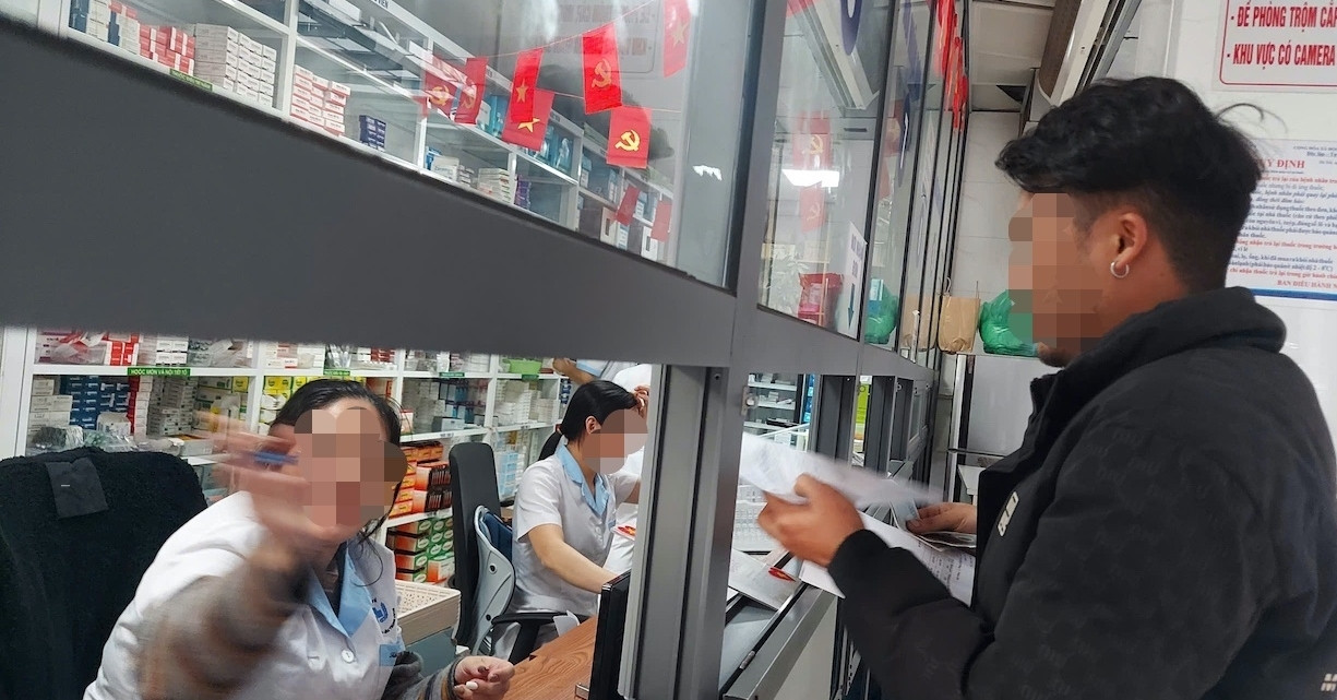 Bị tố kê đơn thuốc kiểu ‘bia kèm lạc’: Bệnh việ...