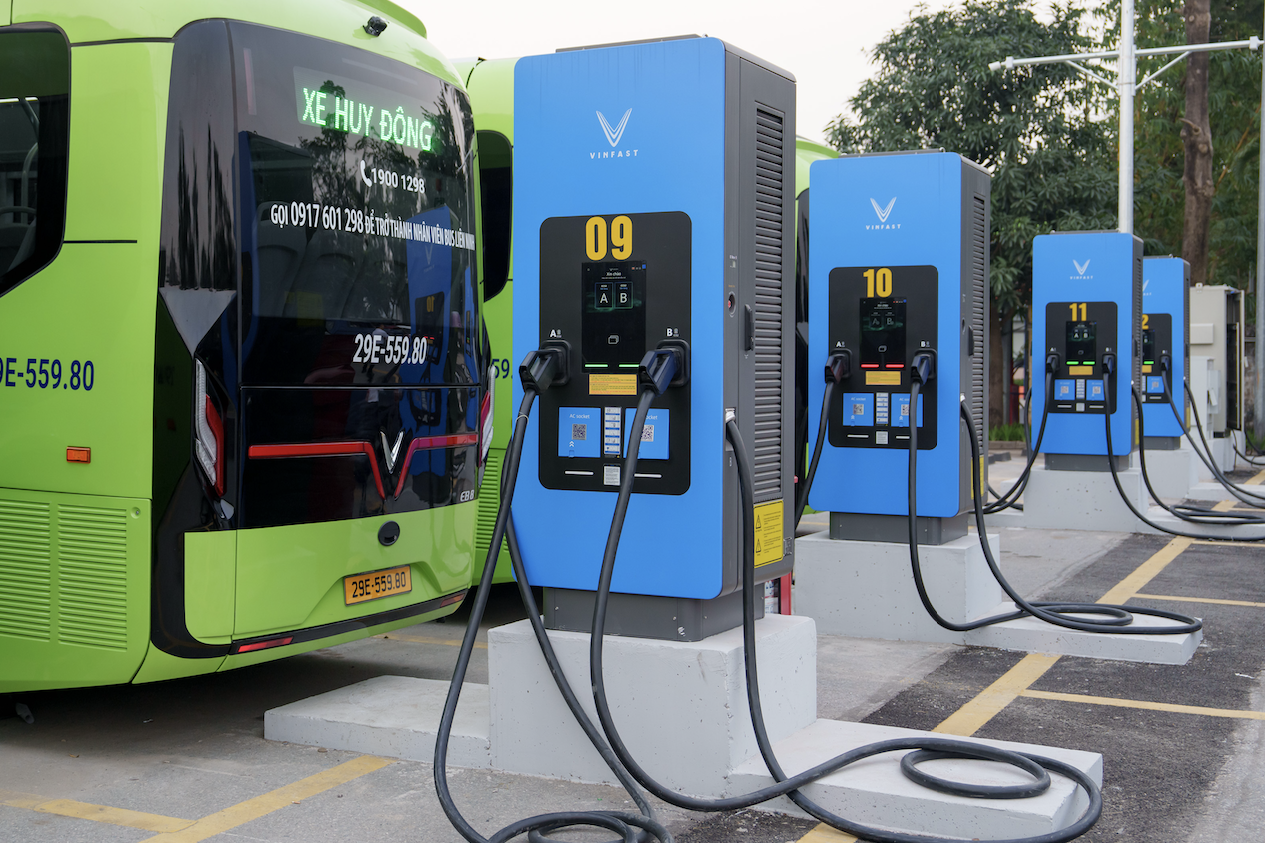 Bộ Công Thương ban hành quy định về giá bán lẻ điện cho trạm sạc xe điện