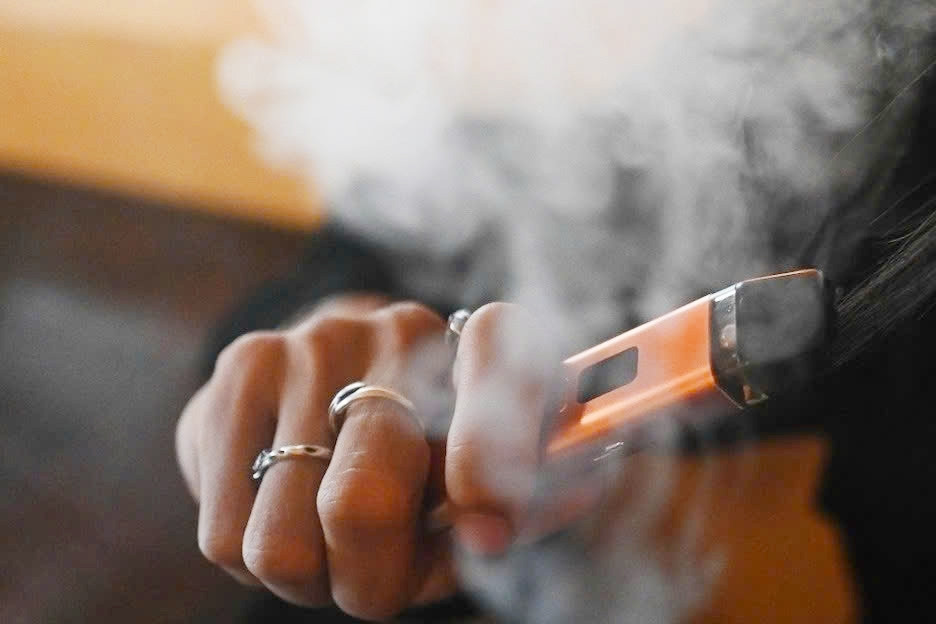 Nam thanh niên 19 tuổi co giật, hôn mê sau 'bữa tiệc' giải trí ở nhà bạn