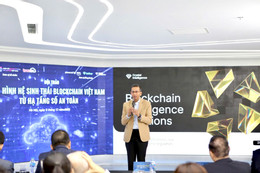 Ông Navin Gupta, Giám đốc điều hành Crystal Intelligence.jpg