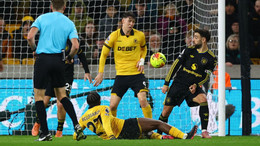 resources_premierleague_pulselive_com 2025 12 08T203934Z_193616798_UP1ELC81LDX3R_RTRMADP_3_SOCCER ENGLAND WOL MUN.jpg