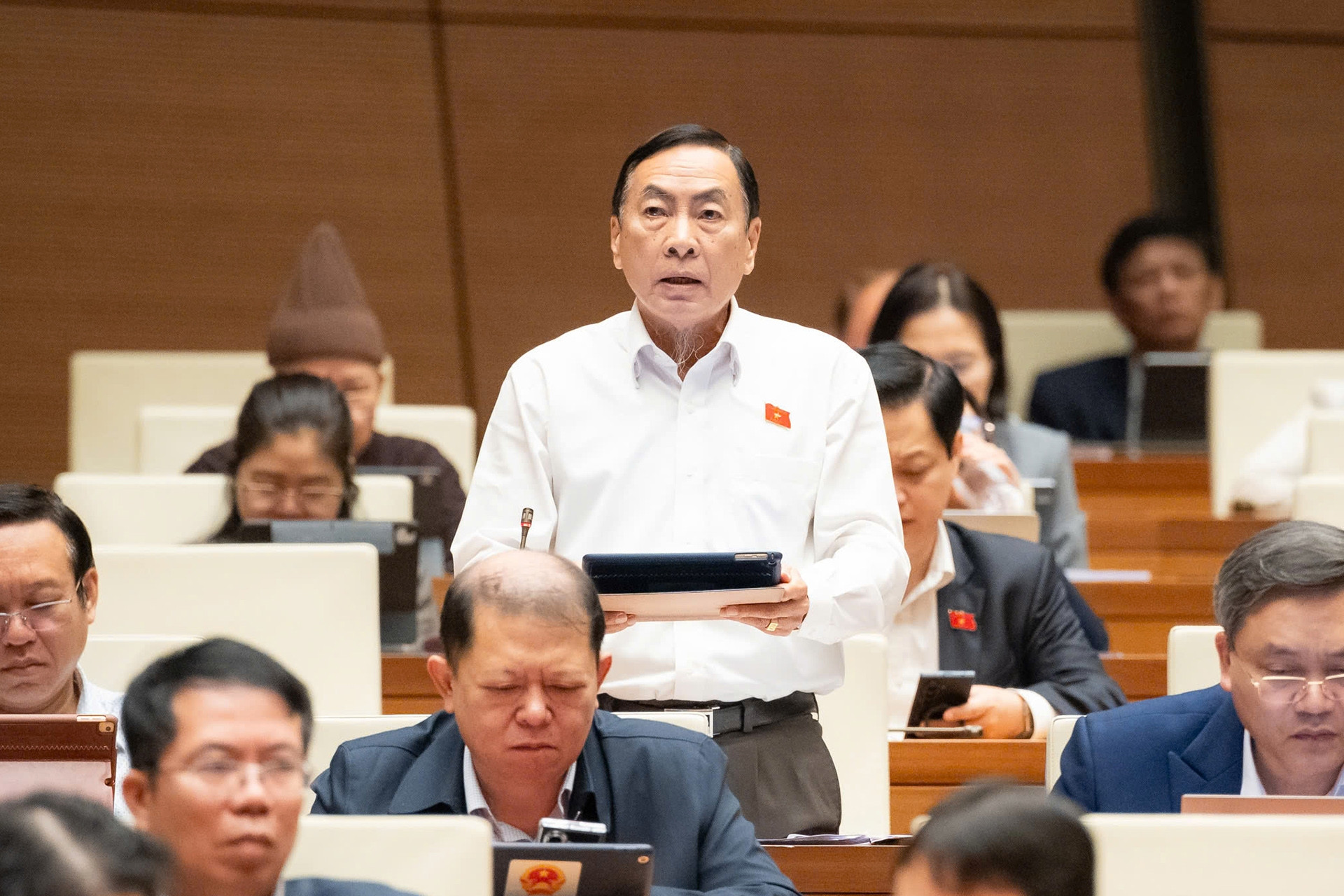 Tăng cường lực lượng đủ mạnh để công an cấp xã &apos;thức cho dân ngủ, gác cho dân vui chơi&apos;