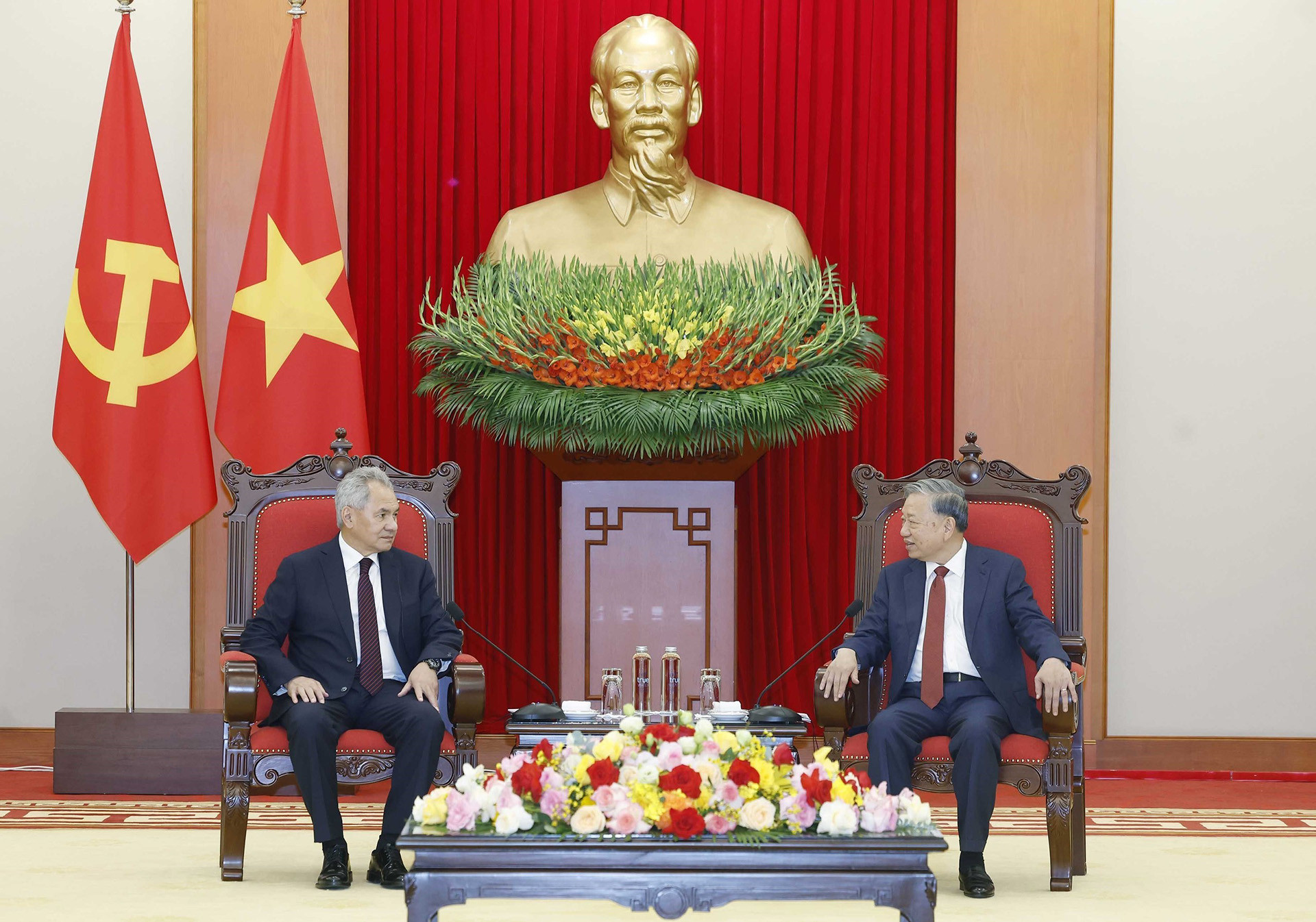 vnapotaltongbithutolamtiepthukyhoidonganninhlienbangnga8460289 17652848833411419632730.jpg