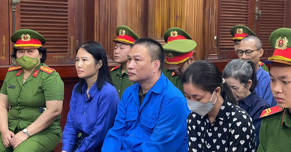 Vụ AIC: Anh trai bị cáo Nguyễn Thị Thanh Nhàn bất ngờ xuất hiện tại tòa