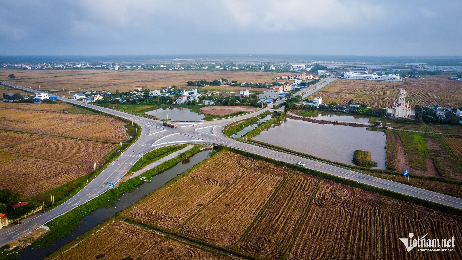 W-Đường bộ ven biển_1.jpg